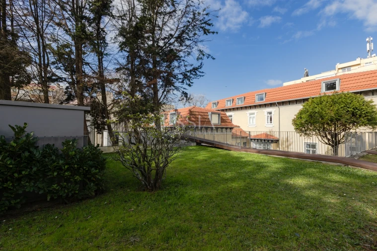 Apartamento T3 para Arrendamento em Aldoar, Foz do Douro e Nevogilde Foto 29