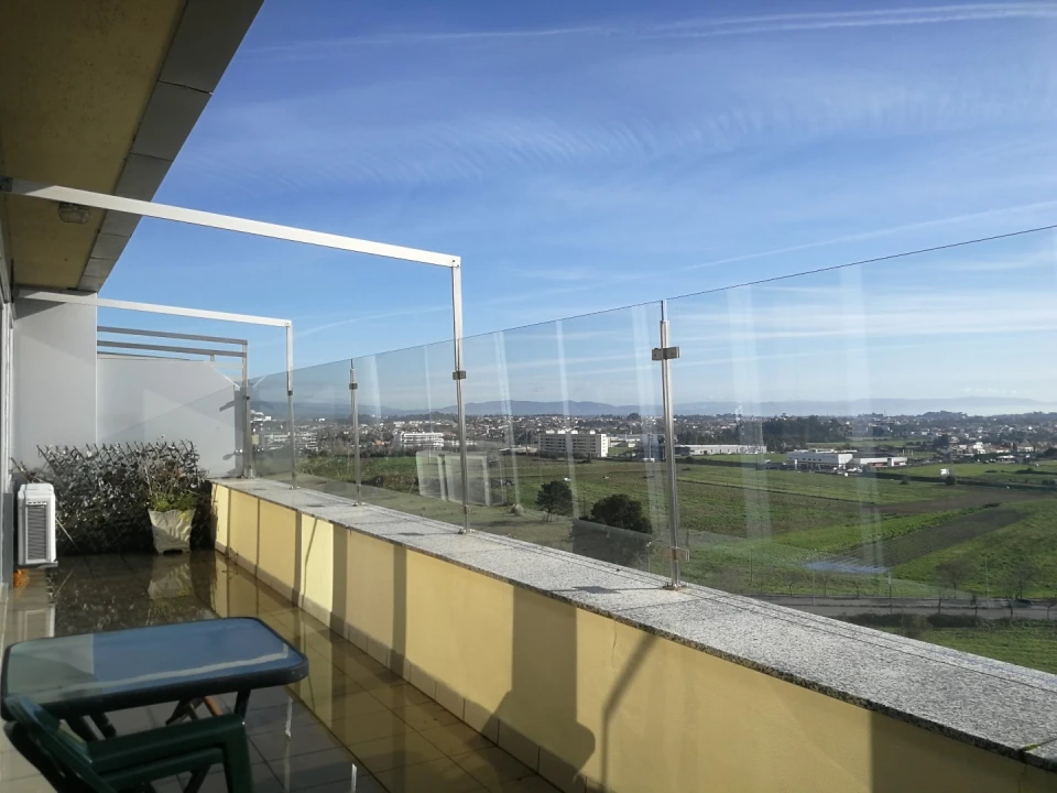 Apartamento T4 para Venda em Glória e Vera Cruz Foto 13