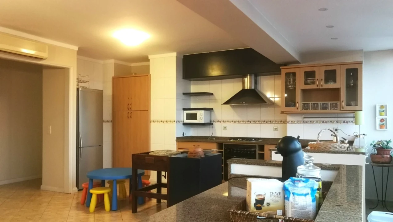 Apartamento T4 para Venda em Glória e Vera Cruz Foto 1