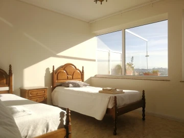 Apartamento T4 para Venda em Glória e Vera Cruz
