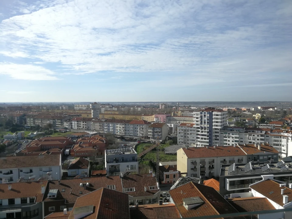 Apartamento T4 para Venda em Glória e Vera Cruz Foto 28
