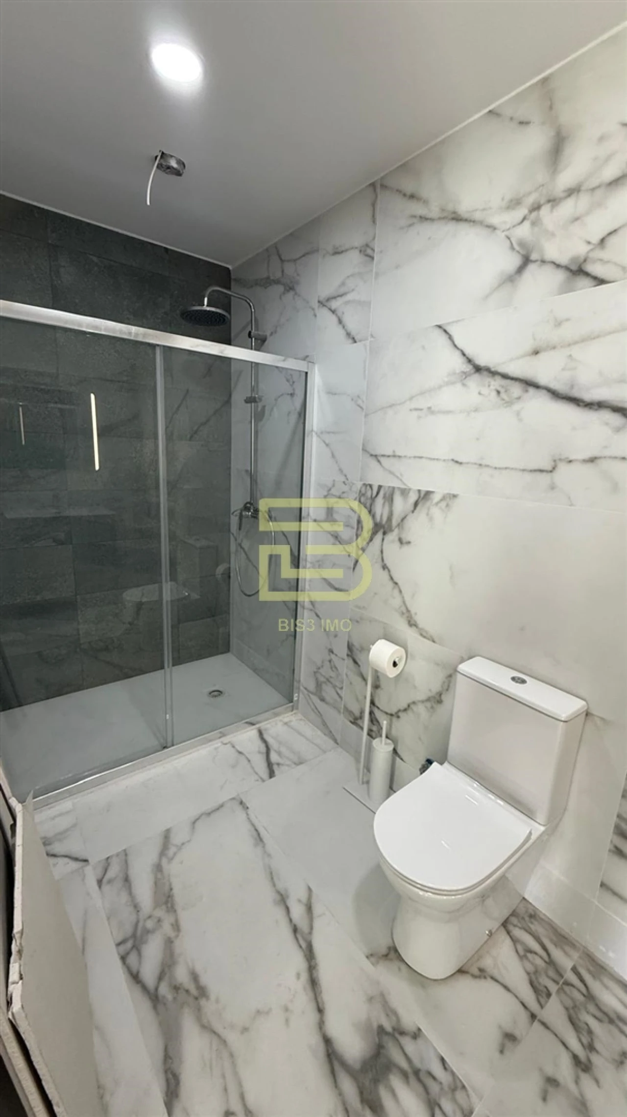 Apartamento T3 para Venda em Mafamude e Vilar do Paraíso Foto 17