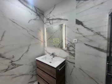 Apartamento T4 para Venda em Mafamude e Vilar do Paraíso
