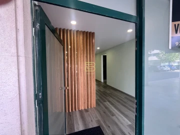 Apartamento T4 para Venda em Mafamude e Vilar do Paraíso