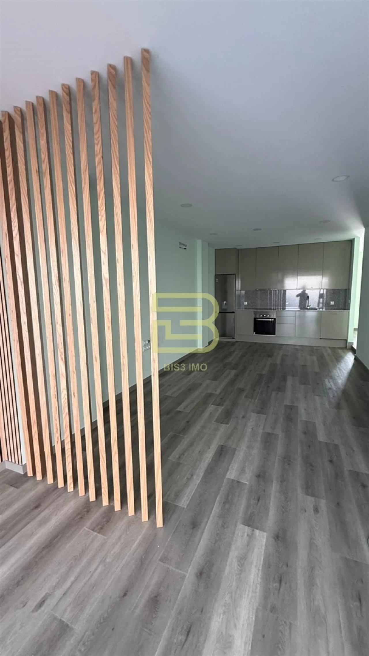 Apartamento T3 para Venda em Mafamude e Vilar do Paraíso Foto 5
