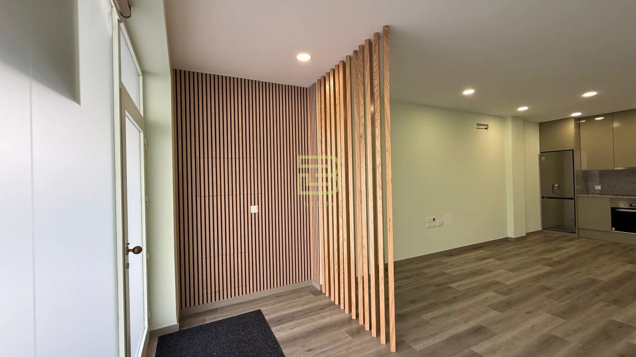 Apartamento T4 para Venda em Mafamude e Vilar do Paraíso Foto 5
