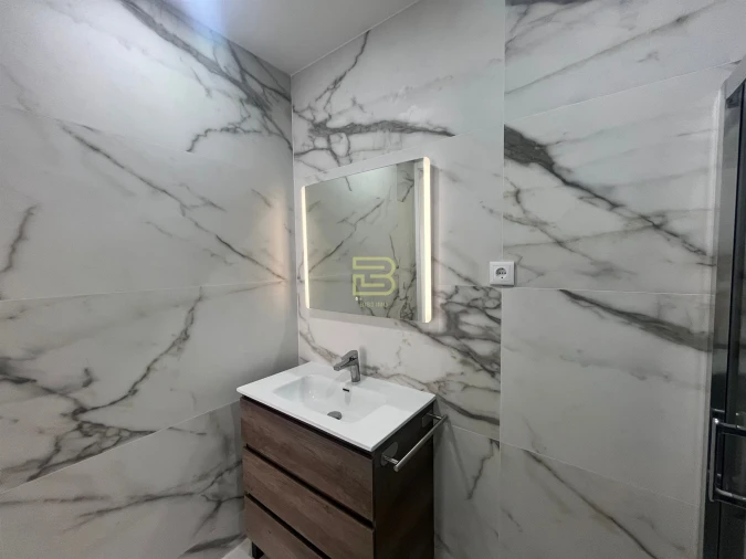 Apartamento T4 para Venda em Mafamude e Vilar do Paraíso Foto 20