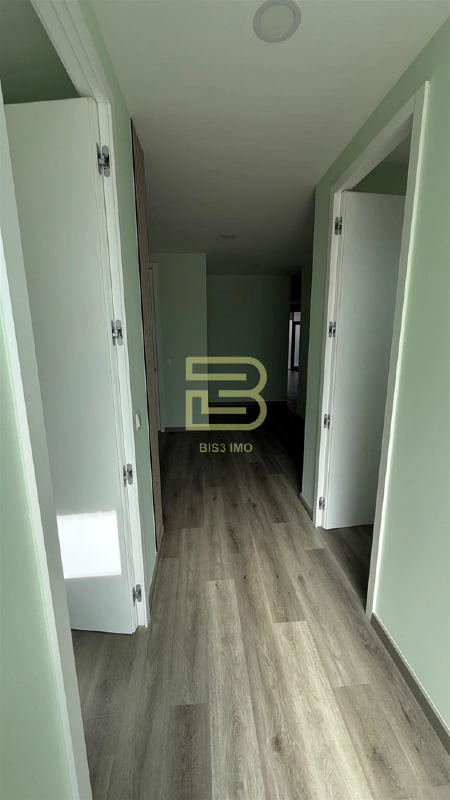 Apartamento T3 para Venda em Mafamude e Vilar do Paraíso Foto 10
