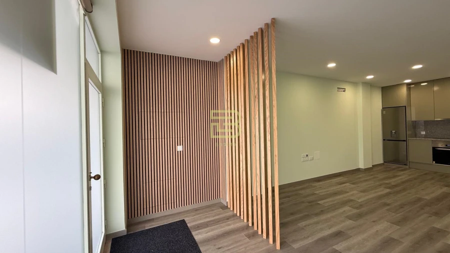 Apartamento T4 para Venda em Mafamude e Vilar do Paraíso Foto 5