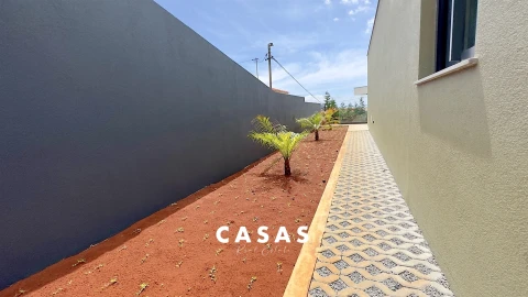 Moradia T2 para Venda em Funchal (Santa Maria Maior)