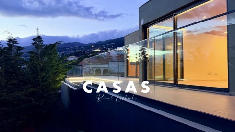 Moradia T2 para Venda em Funchal (Santa Maria Maior)