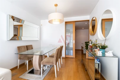 Apartamento T2 para Venda em Santa Marinha e São Pedro da Afurada