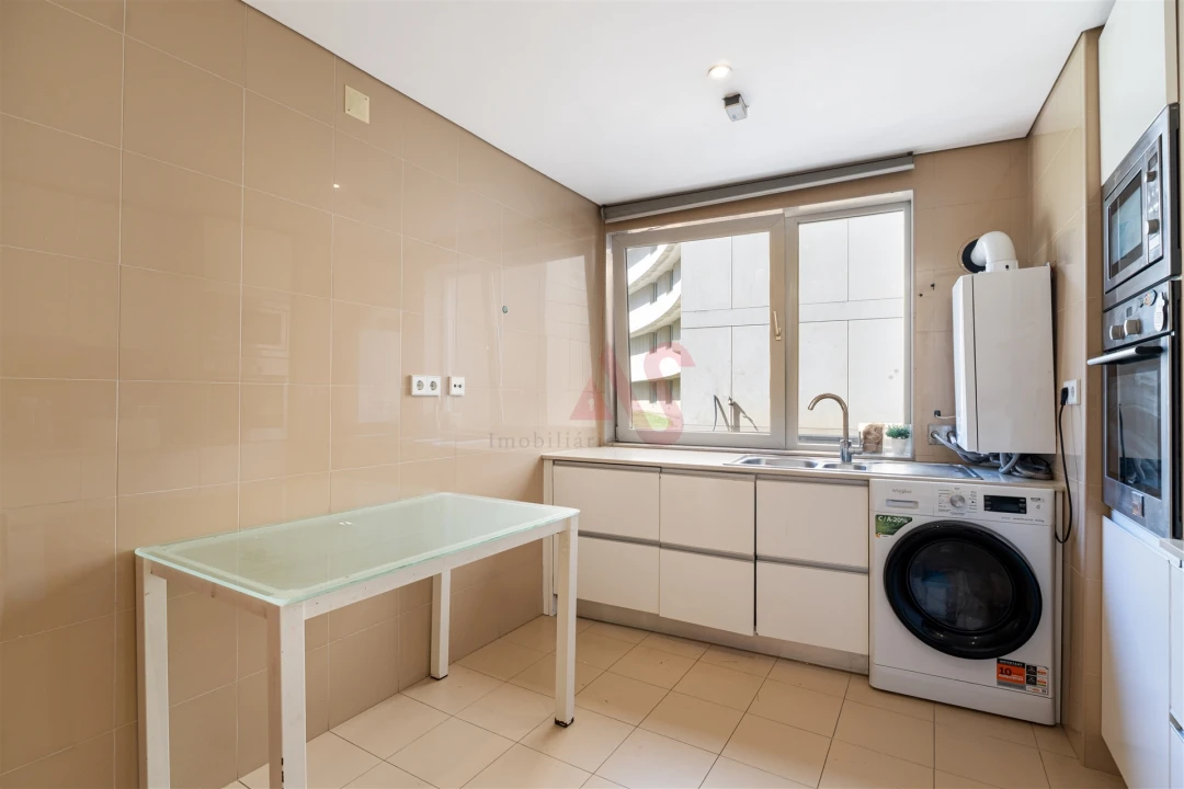 Apartamento T2 para Venda em Santa Marinha e São Pedro da Afurada Foto 8