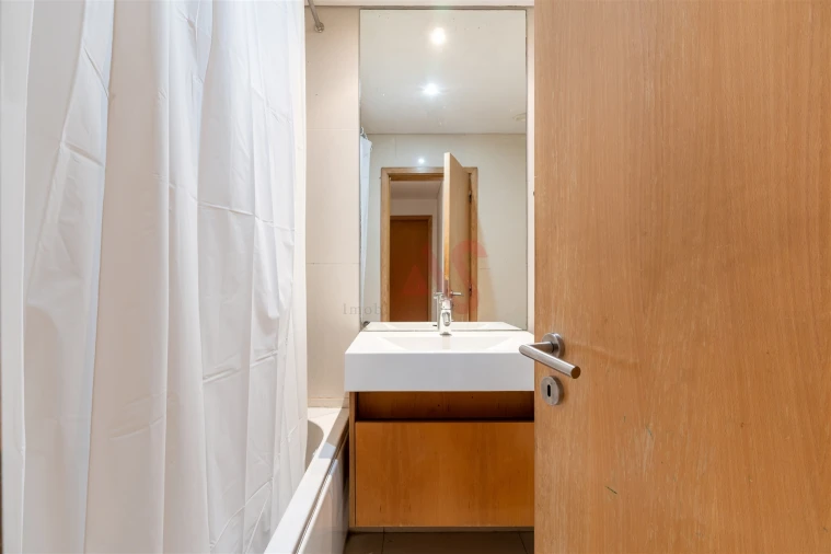 Apartamento T2 para Venda em Santa Marinha e São Pedro da Afurada Foto 15