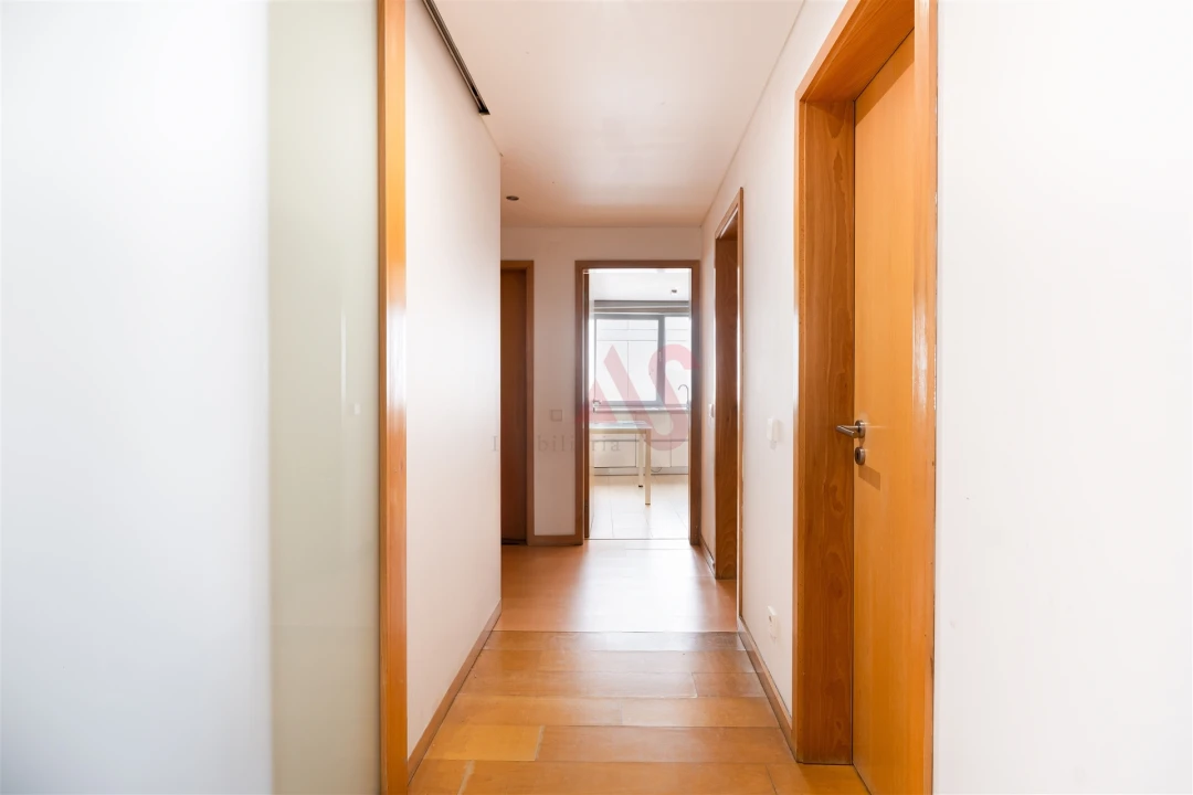 Apartamento T2 para Venda em Santa Marinha e São Pedro da Afurada Foto 6