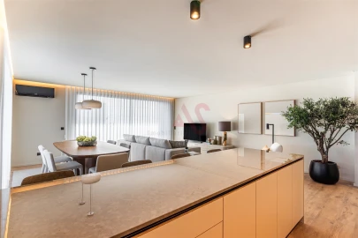 Apartamento T2 para Venda em Vilar de Andorinho