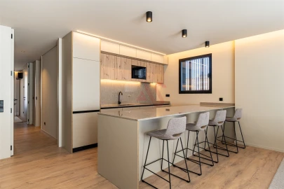 Apartamento T2 para Venda em Vilar de Andorinho