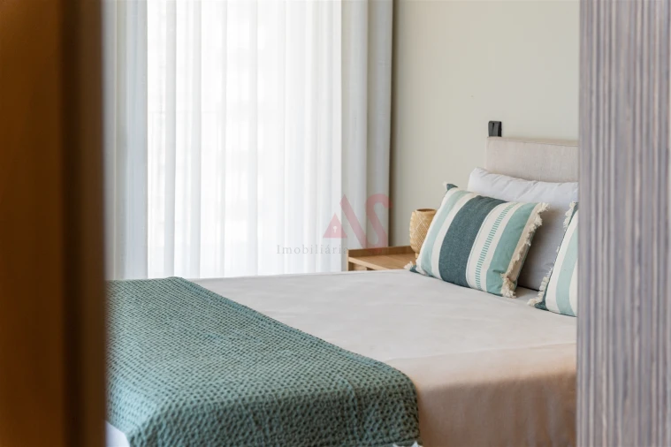Apartamento T2 para Venda em Vilar de Andorinho Foto 21