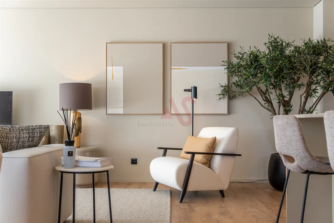 Apartamento T2 para Venda em Vilar de Andorinho Foto 7