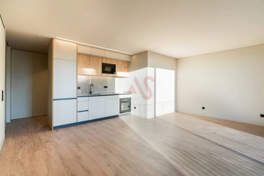 Apartamento T2 para Venda em Vilar de Andorinho Foto 3