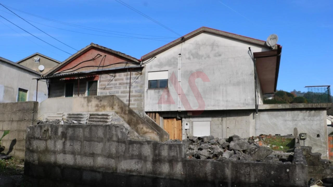 Prédio para Venda em Tagilde e Vizela (São Paio) Foto 4