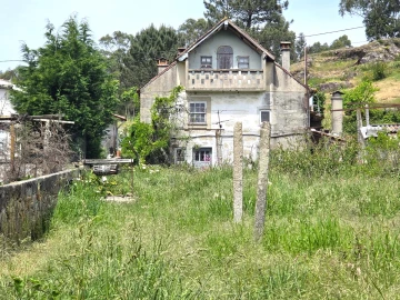Moradia T3 para Venda em Castêlo da Maia