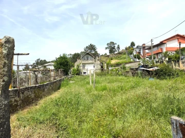 Moradia T3 para Venda em Castêlo da Maia