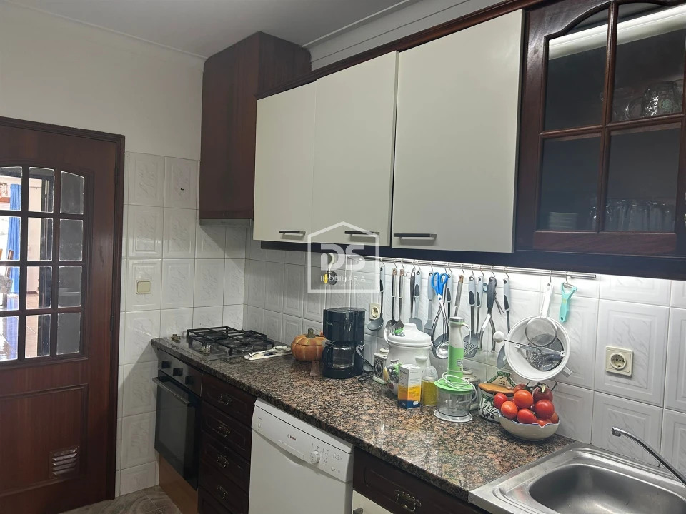 Apartamento T3 para Venda em Alcobaça e Vestiaria Foto 22