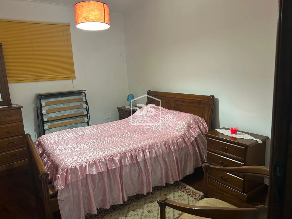 Apartamento T3 para Venda em Alcobaça e Vestiaria Foto 4