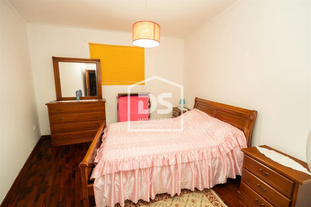 Apartamento T3 para Venda em Alcobaça e Vestiaria Foto 66