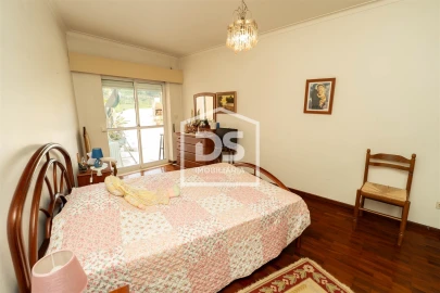 Apartamento T3 para Venda em Alcobaça e Vestiaria