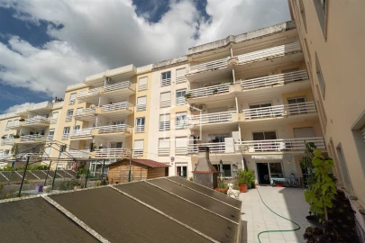 Apartamento T3 para Venda em Alcobaça e Vestiaria