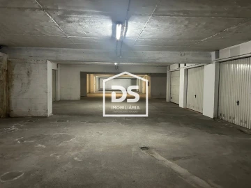 Apartamento T3 para Venda em Alcobaça e Vestiaria