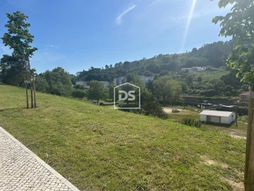 Apartamento T3 para Venda em Alcobaça e Vestiaria