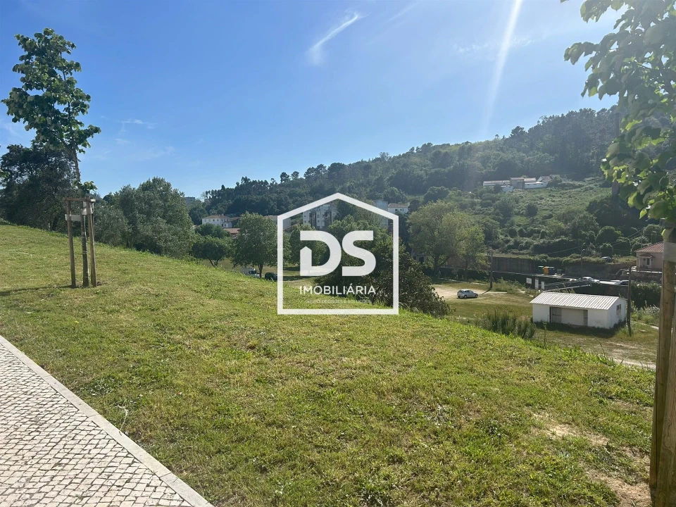 Apartamento T3 para Venda em Alcobaça e Vestiaria Foto 47