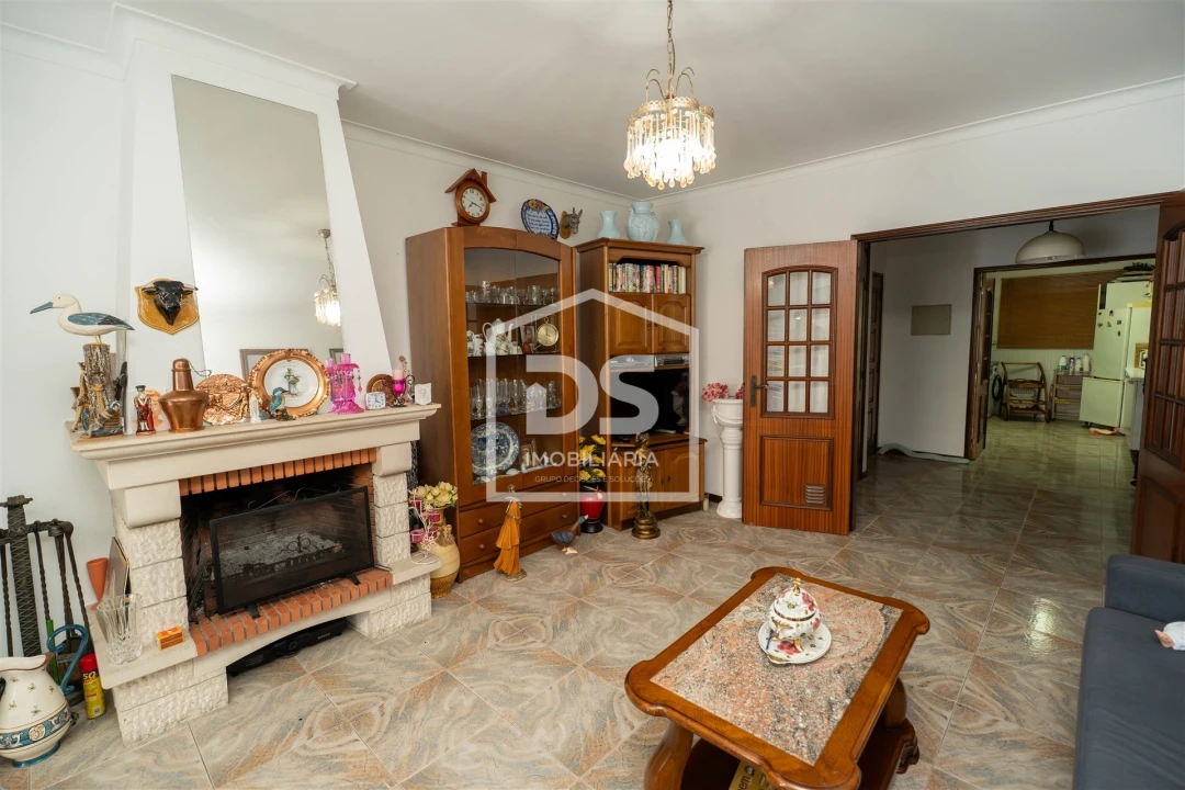 Apartamento T3 para Venda em Alcobaça e Vestiaria Foto 56