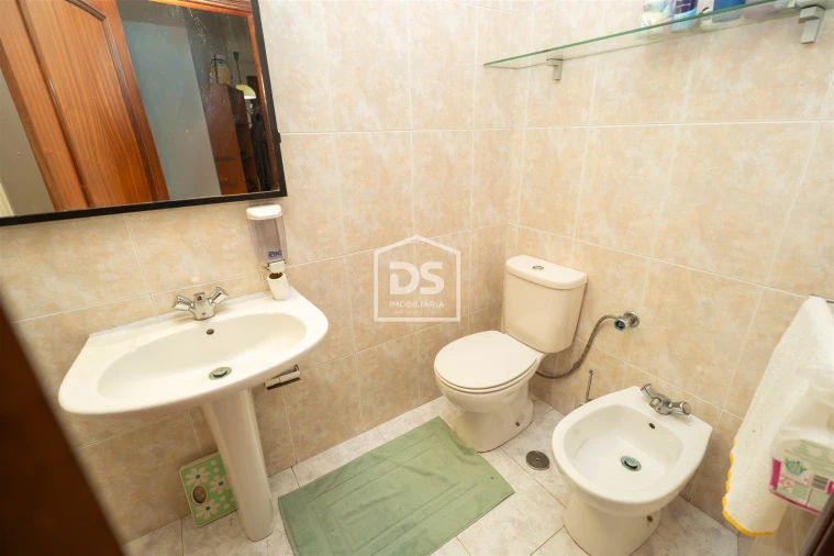 Apartamento T3 para Venda em Alcobaça e Vestiaria Foto 52