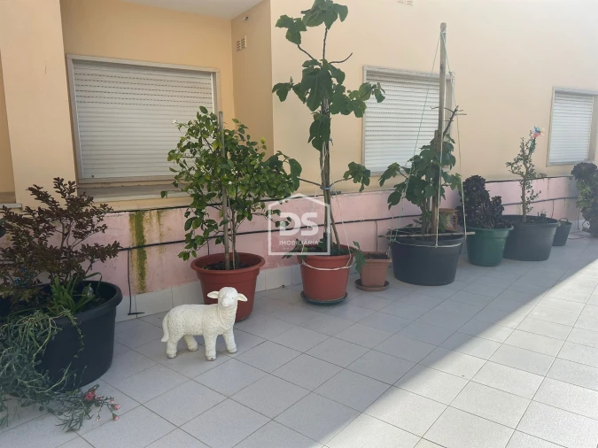 Apartamento T3 para Venda em Alcobaça e Vestiaria Foto 24