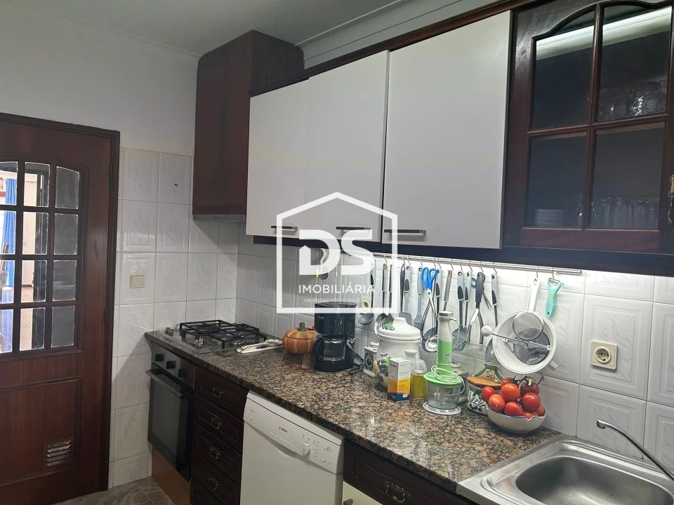Apartamento T3 para Venda em Alcobaça e Vestiaria Foto 34