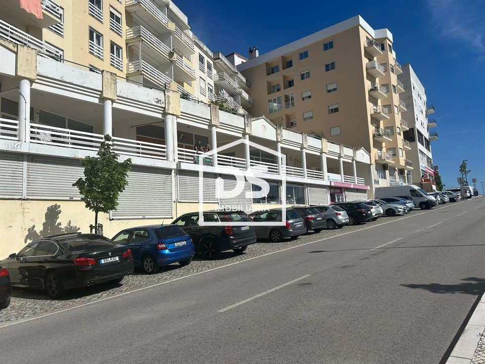 Apartamento T3 para Venda em Alcobaça e Vestiaria Foto 53