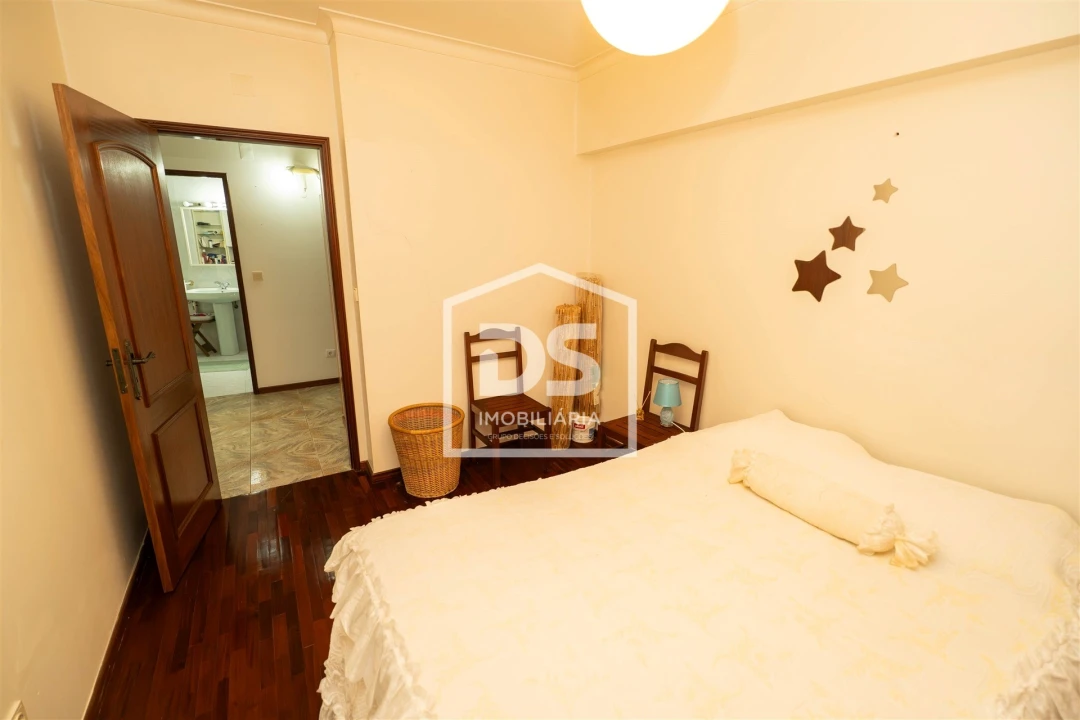 Apartamento T3 para Venda em Alcobaça e Vestiaria Foto 70