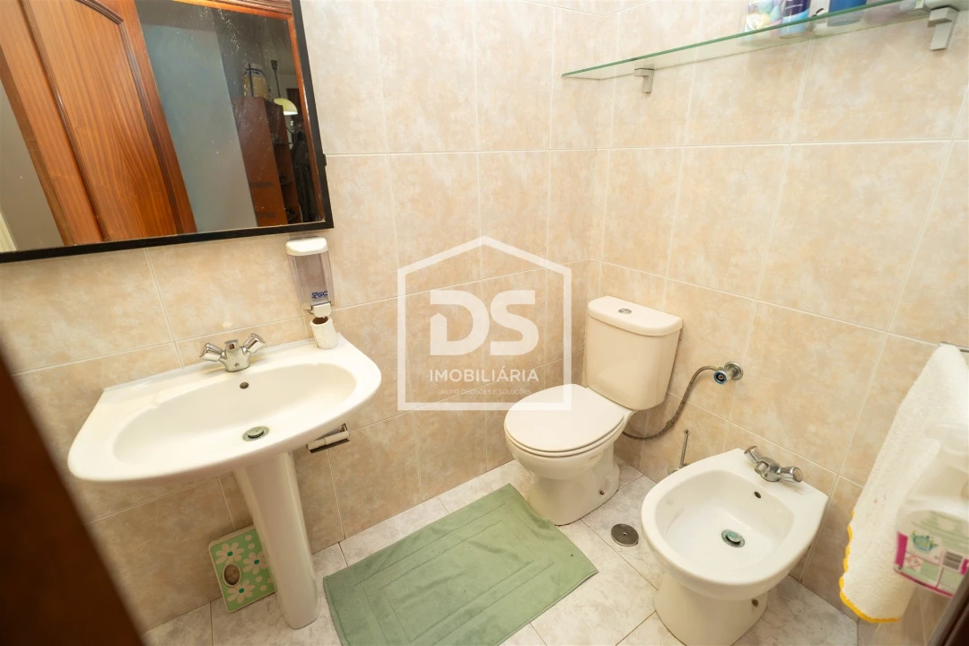 Apartamento T3 para Venda em Alcobaça e Vestiaria Foto 63