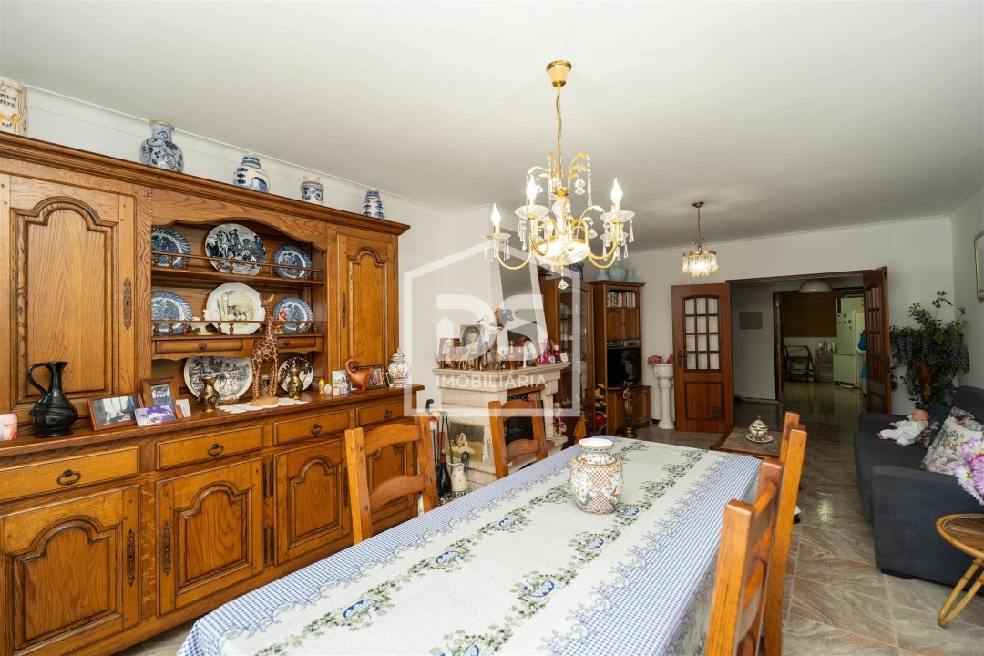 Apartamento T3 para Venda em Alcobaça e Vestiaria Foto 55