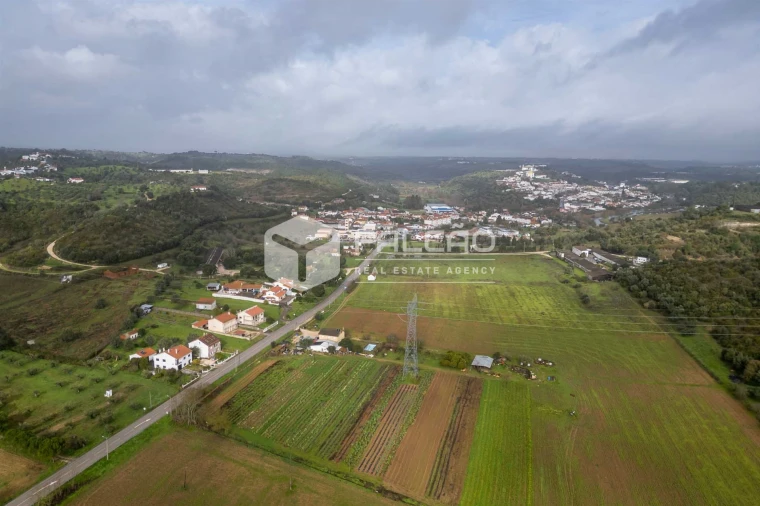 Terreno Misto para Venda em Pernes Foto 24