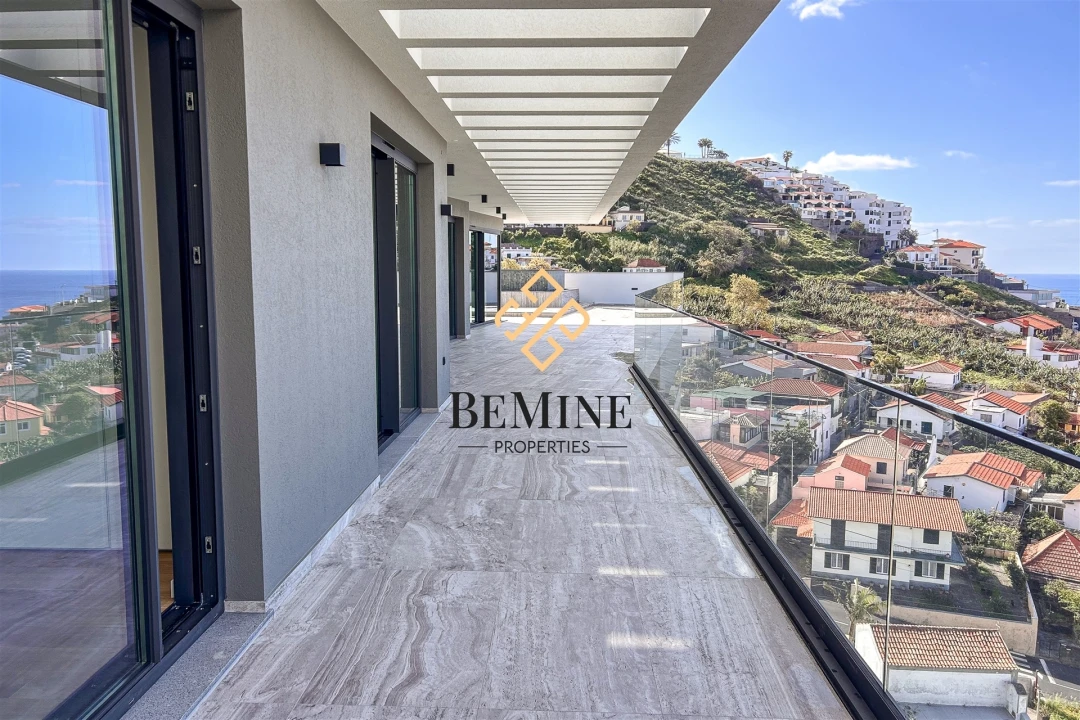 Apartamento T4 para Venda em São Martinho Foto 39