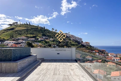 Apartamento T4 para Venda em São Martinho