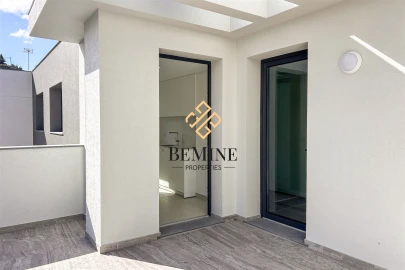 Apartamento T4 para Venda em São Martinho