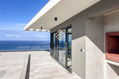 Apartamento T4 para Venda em São Martinho
