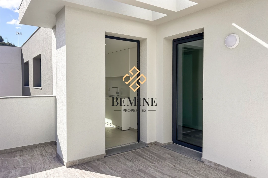 Apartamento T4 para Venda em São Martinho Foto 36