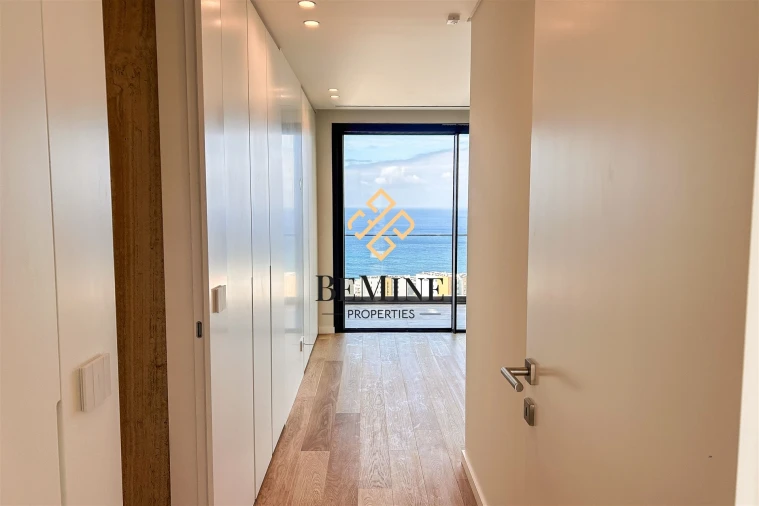 Apartamento T4 para Venda em São Martinho Foto 17